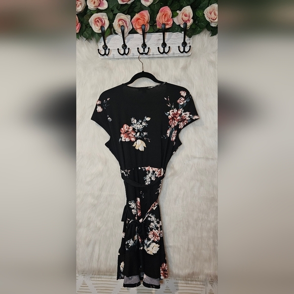 Beechers Brook Classic Floral Mini Dress (NWOT) - Picture 5 of 6